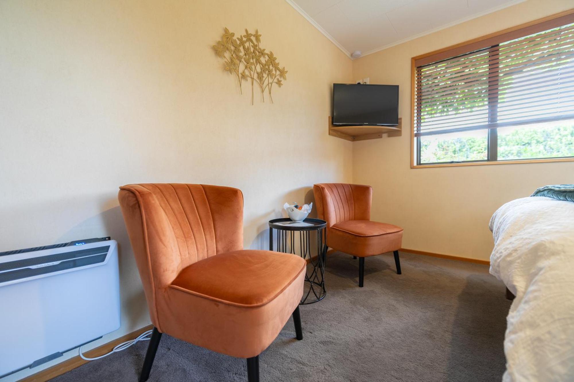 Alpine Rock B&B Te Anau Zewnętrze zdjęcie