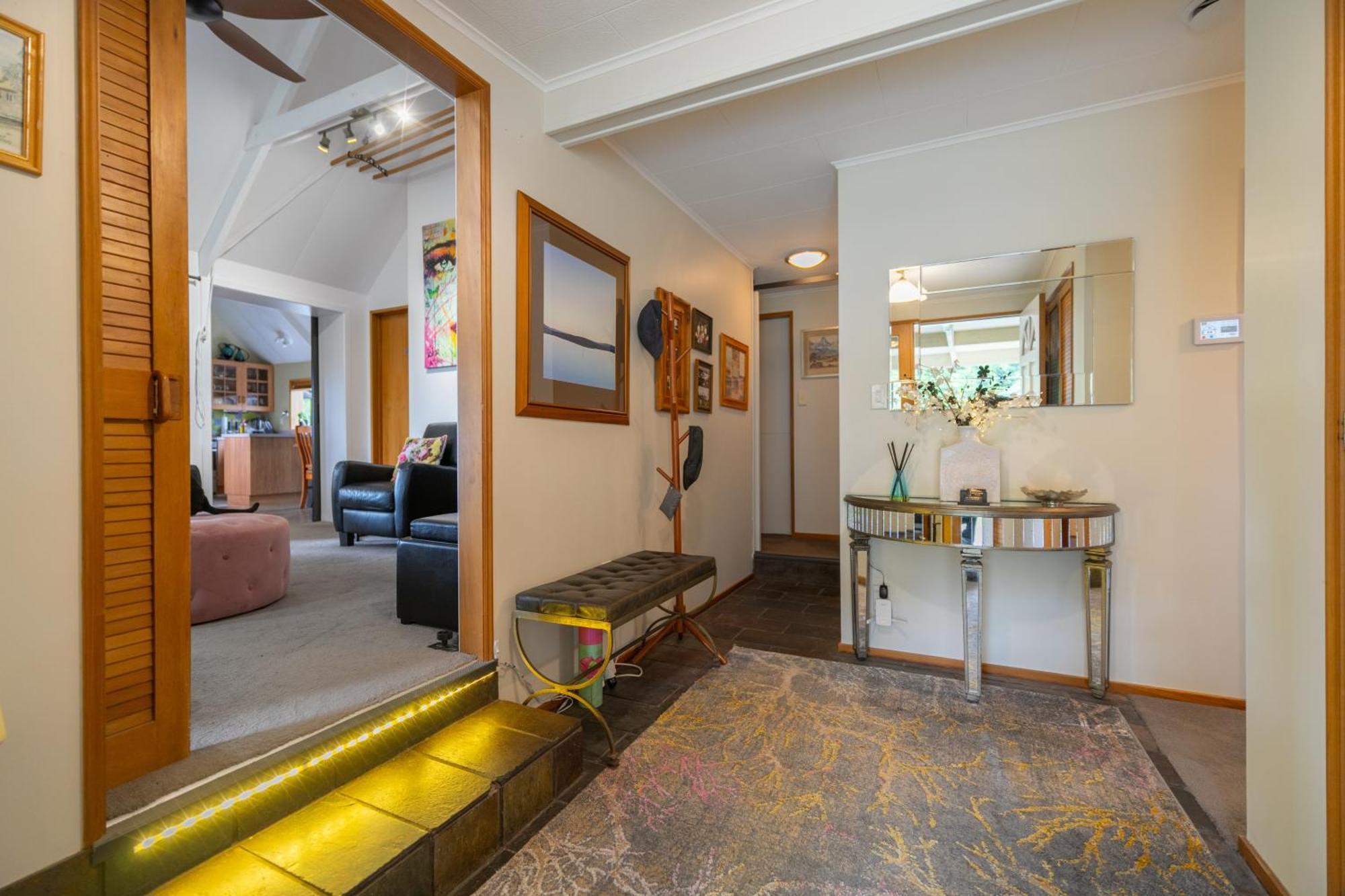 Alpine Rock B&B Te Anau Zewnętrze zdjęcie